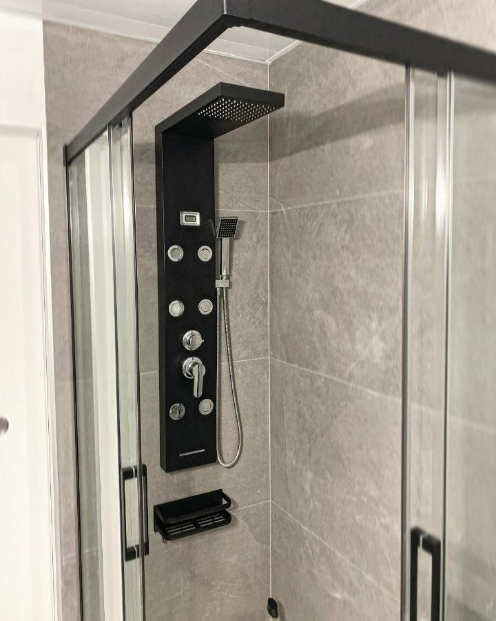 Aparta Suite La Nuit Calafell Buitenkant foto