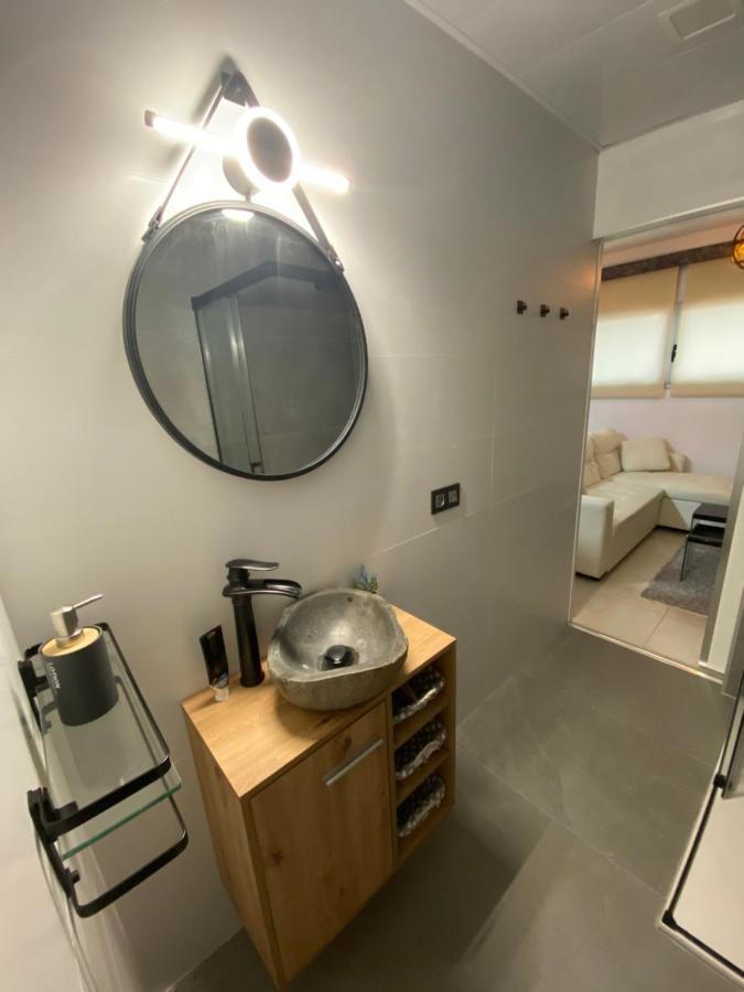 Aparta Suite La Nuit Calafell Buitenkant foto